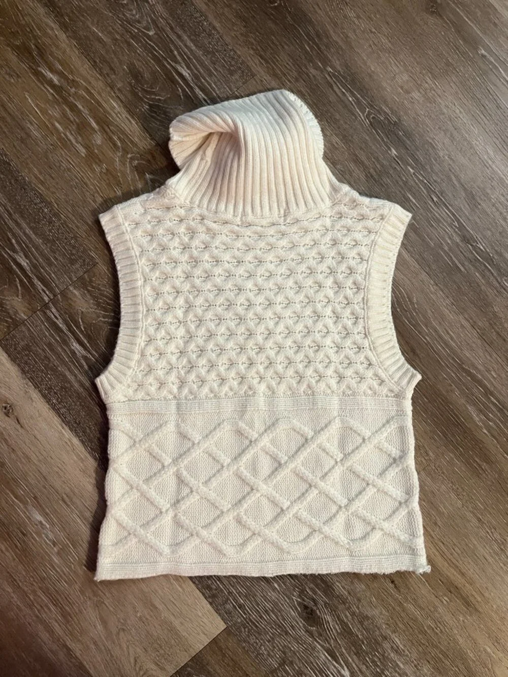 White Cable Knit Sweater Vest Turtleneck Top, Frayed Hem - Picture 2 of 3